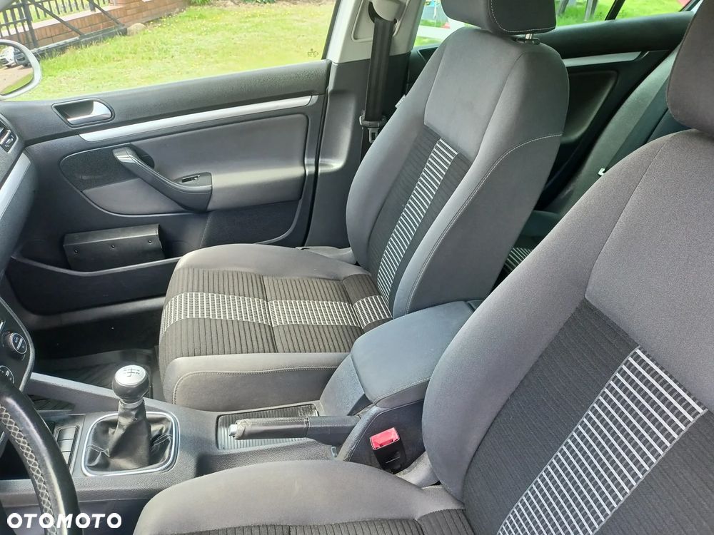 Volkswagen Golf 1.6 United - 9