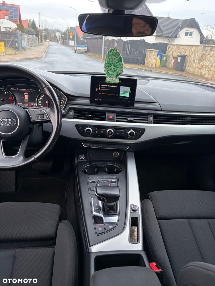 Audi A4 Avant 2.0 TDI S tronic - 34