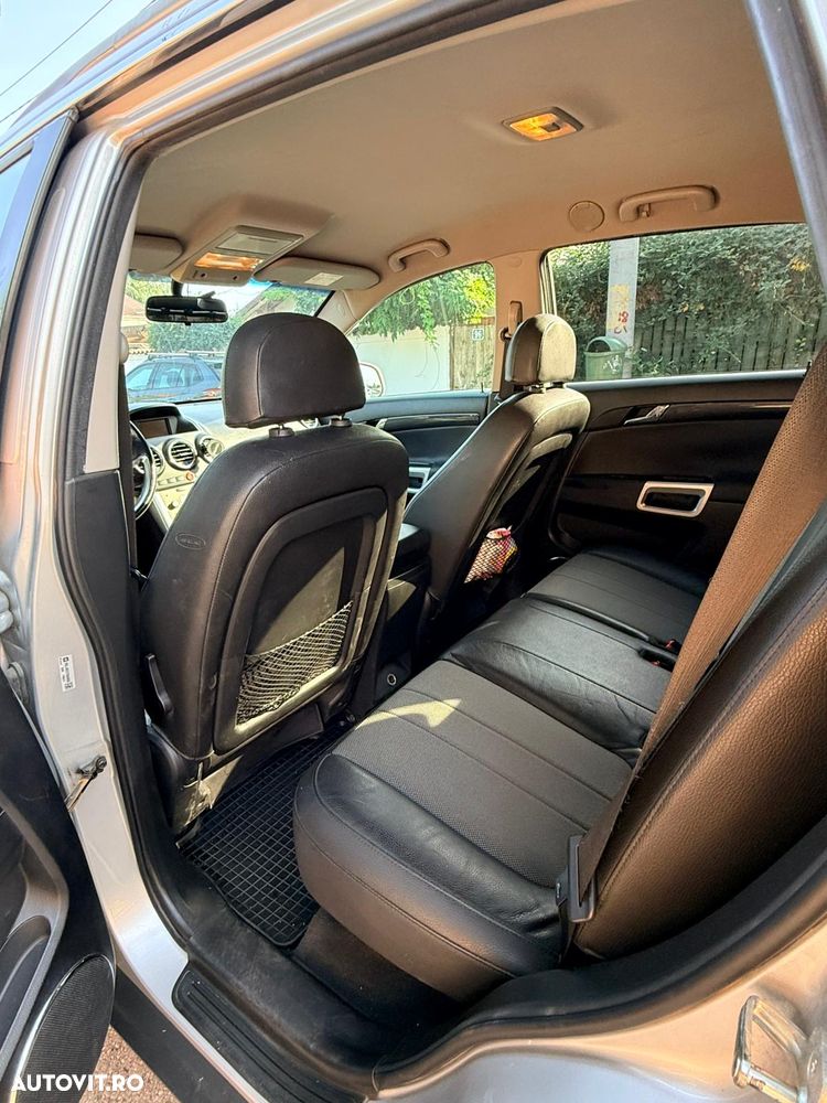 Opel Antara 2.2 ECOTEC AWD Start/Stop Cosmo - 10