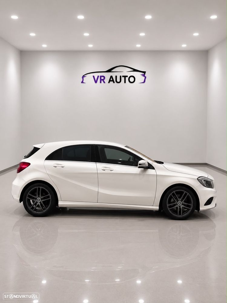 Mercedes-Benz A 180 CDI (BlueEFFICIENCY) 7G-DCT - 2