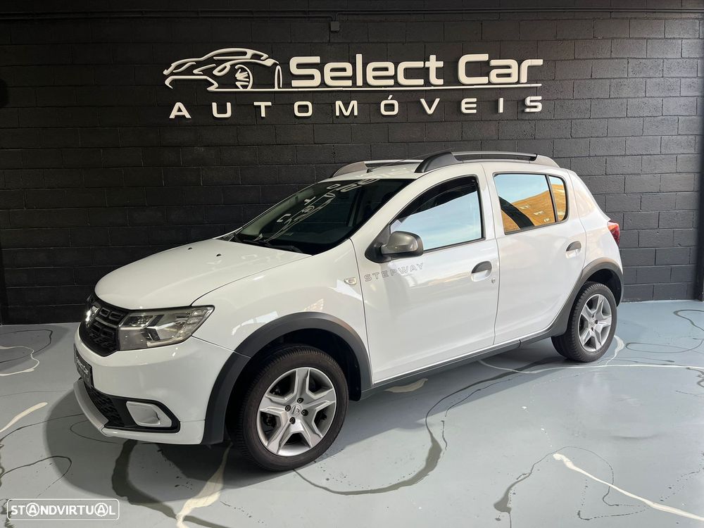 Dacia Sandero Stepway TCe 90 Ambiance - 1