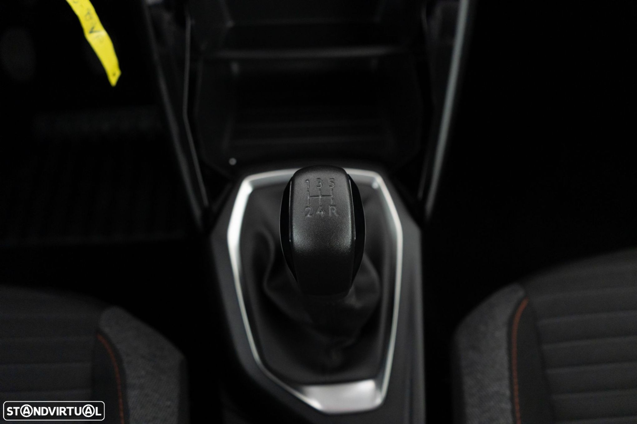 Peugeot 208 1.2 PureTech Active - 20