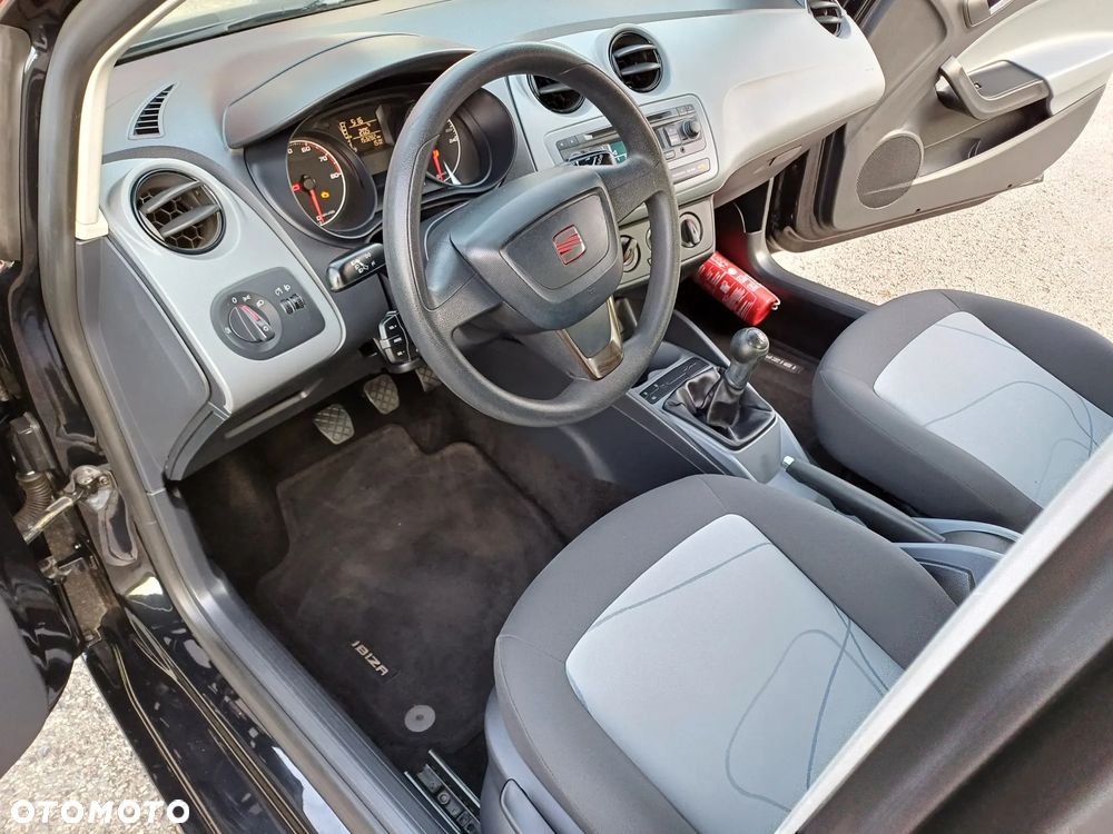 Seat Ibiza 1.4 16V Style - 11