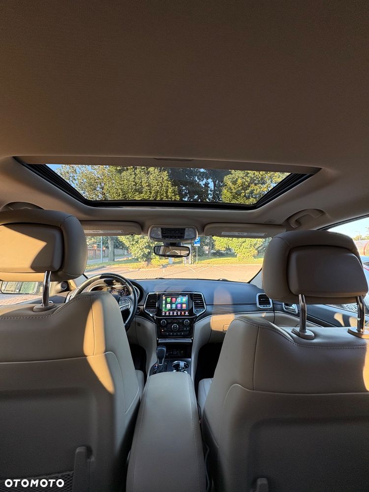 Jeep Grand Cherokee - 8