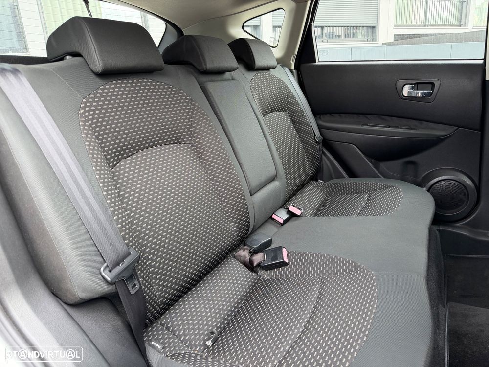 Nissan Qashqai 1.5 dCi Acenta FPD - 14