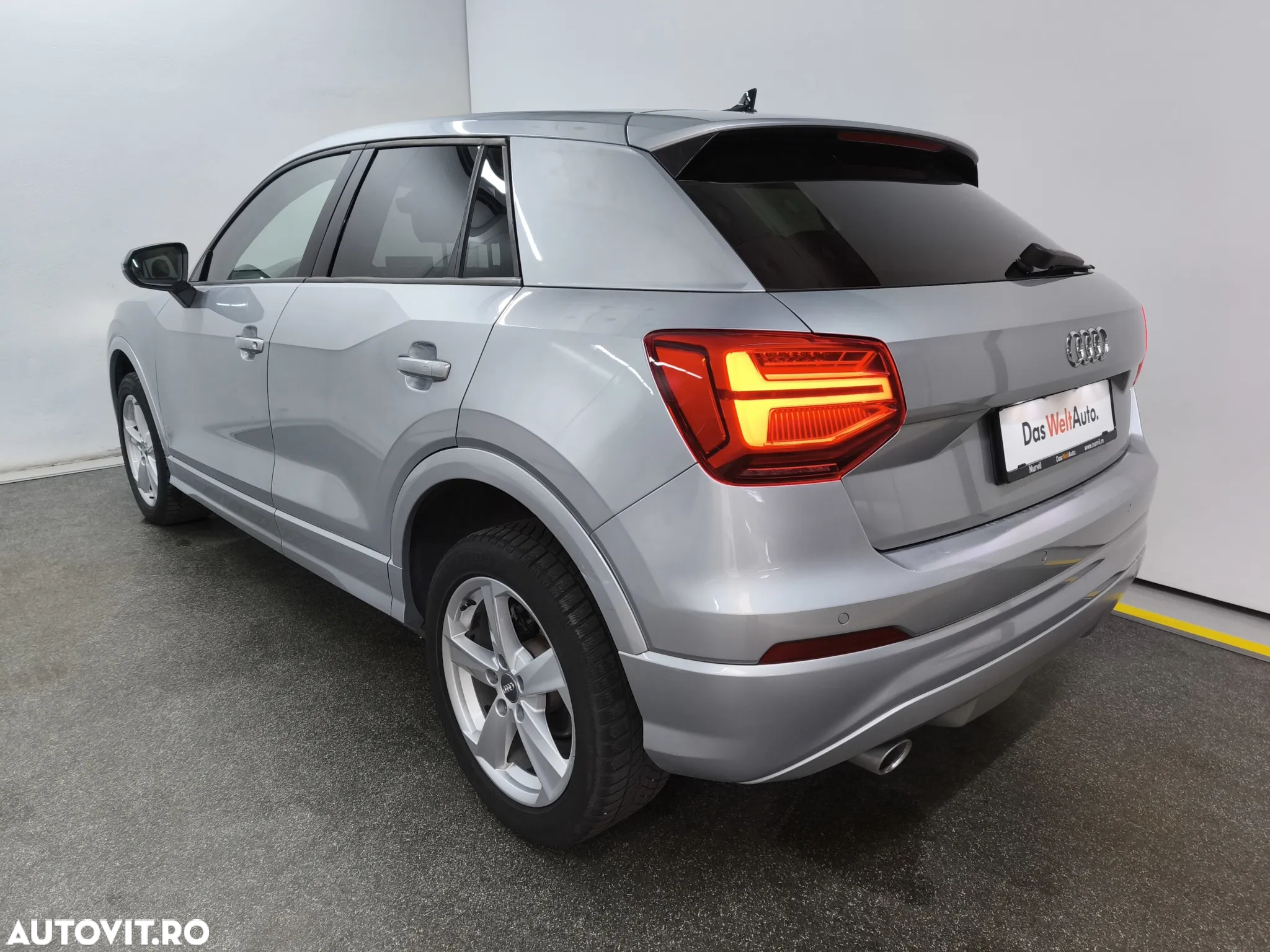 Audi Q2 1.6 30 TDI S tronic Design - 3