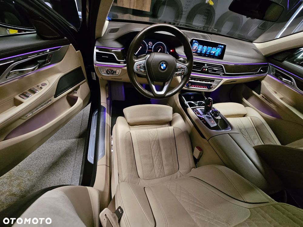BMW Seria 7 750d xDrive - 40
