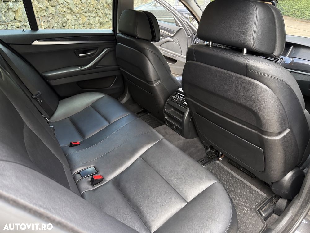 BMW Seria 5 520d Aut. - 16