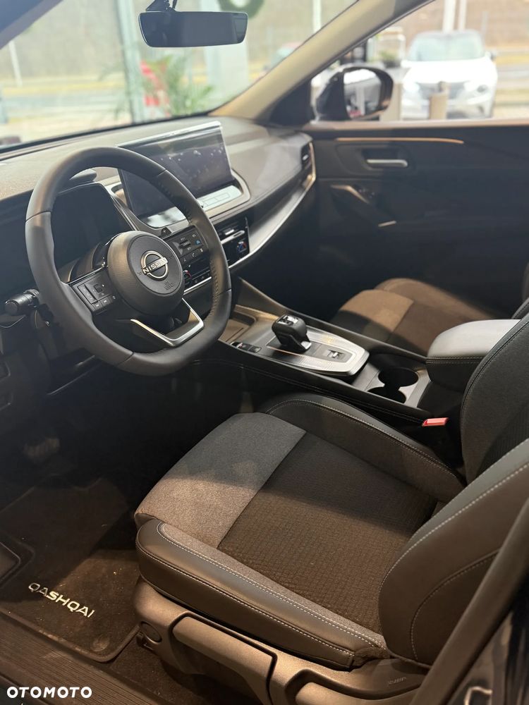 Nissan Qashqai 1.3 DIG-T MHEV N-Connecta Xtronic - 2