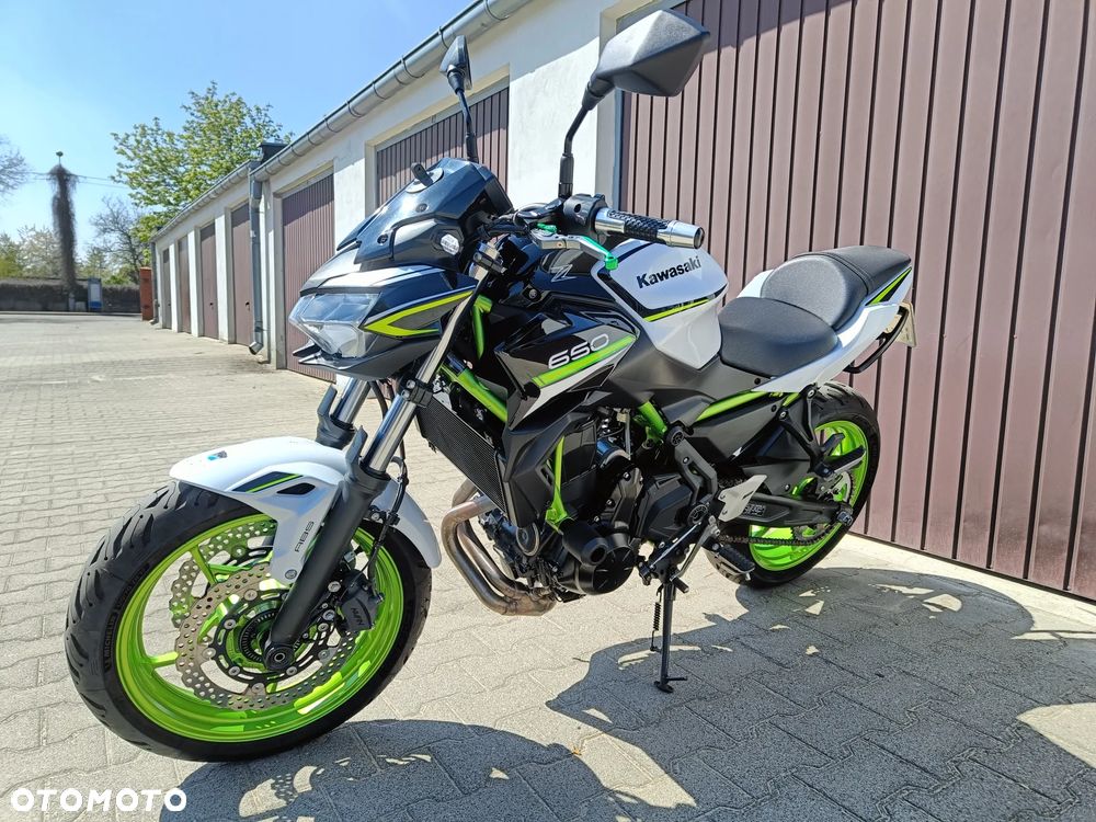 Kawasaki Z 650 - 11