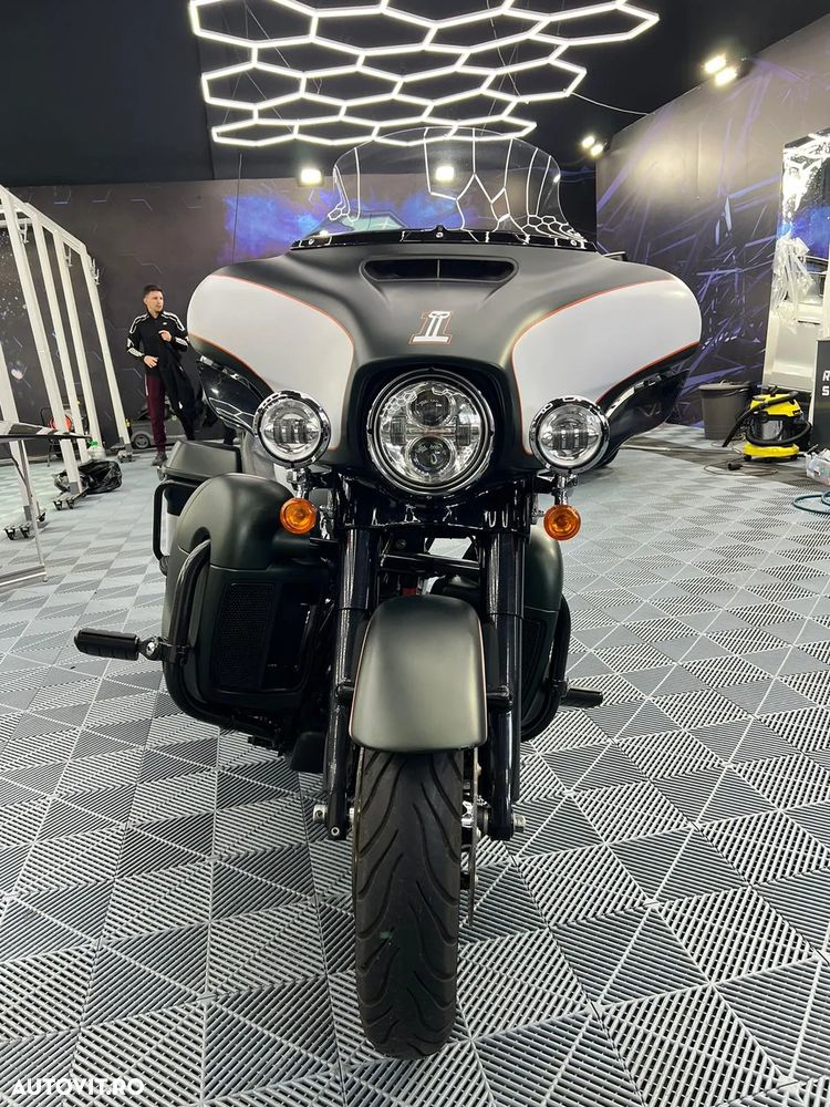 Harley-Davidson Electra Glide Ultra Limited - 9