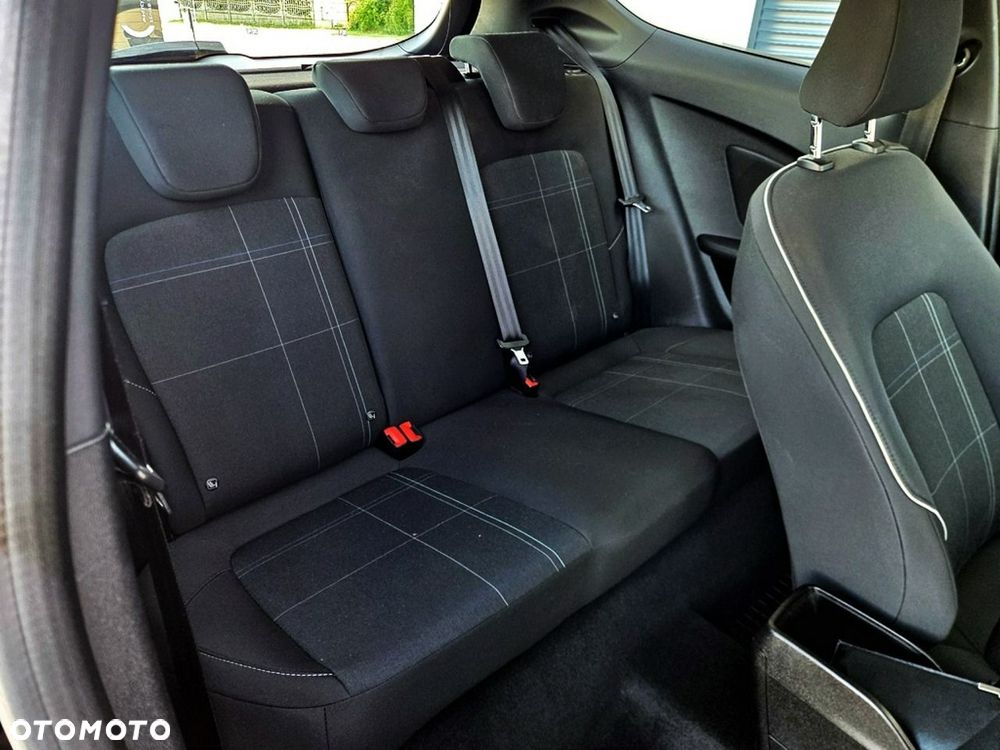 Ford Fiesta - 10