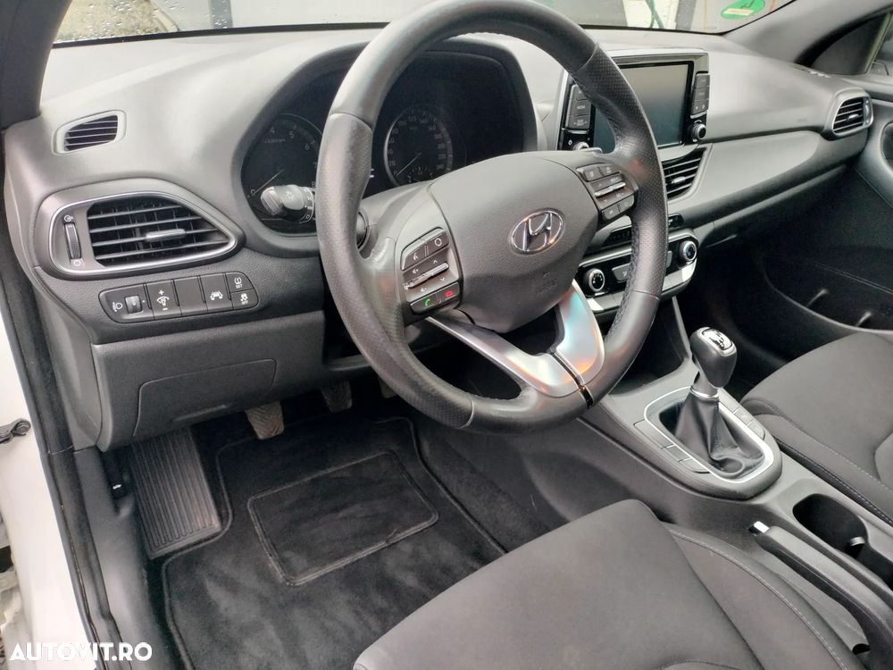 Hyundai i30 1.4 T-GDI Style - 26