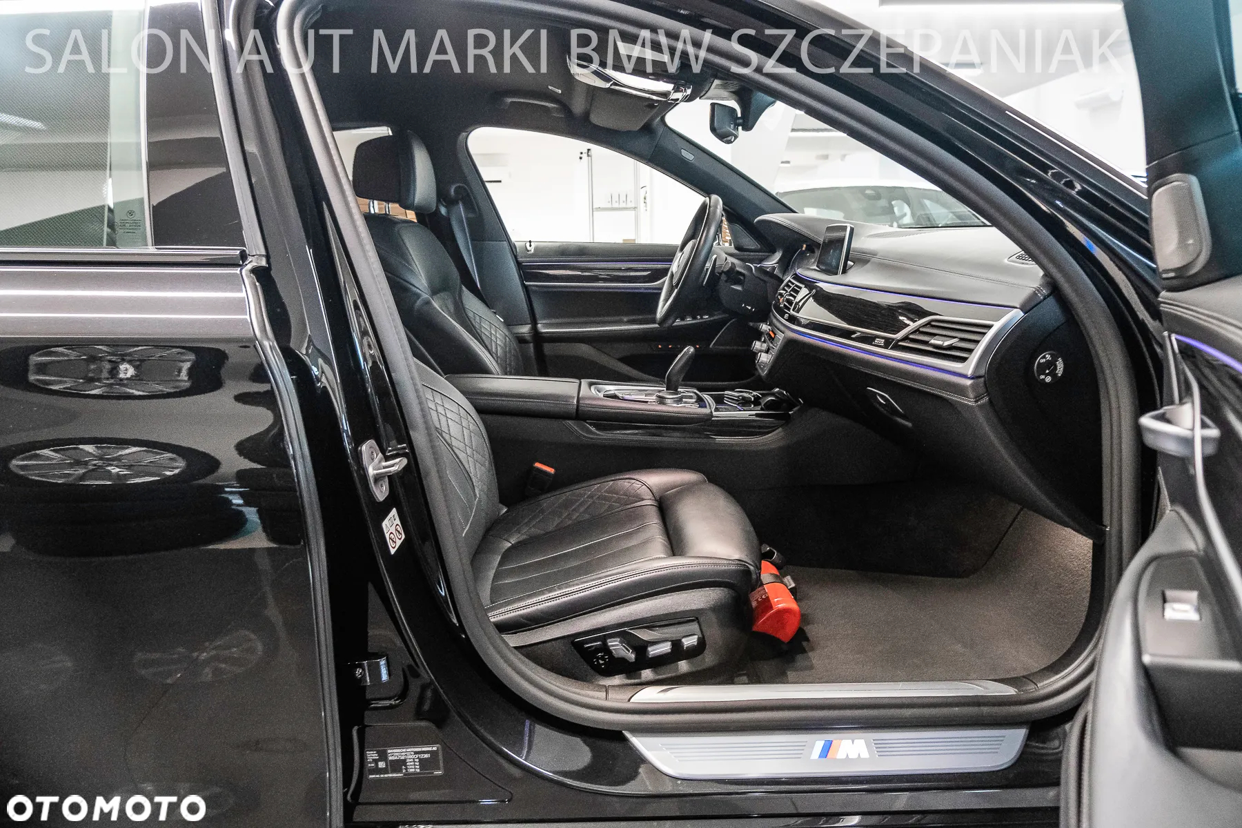 BMW Seria 7 750d xDrive sport - 36