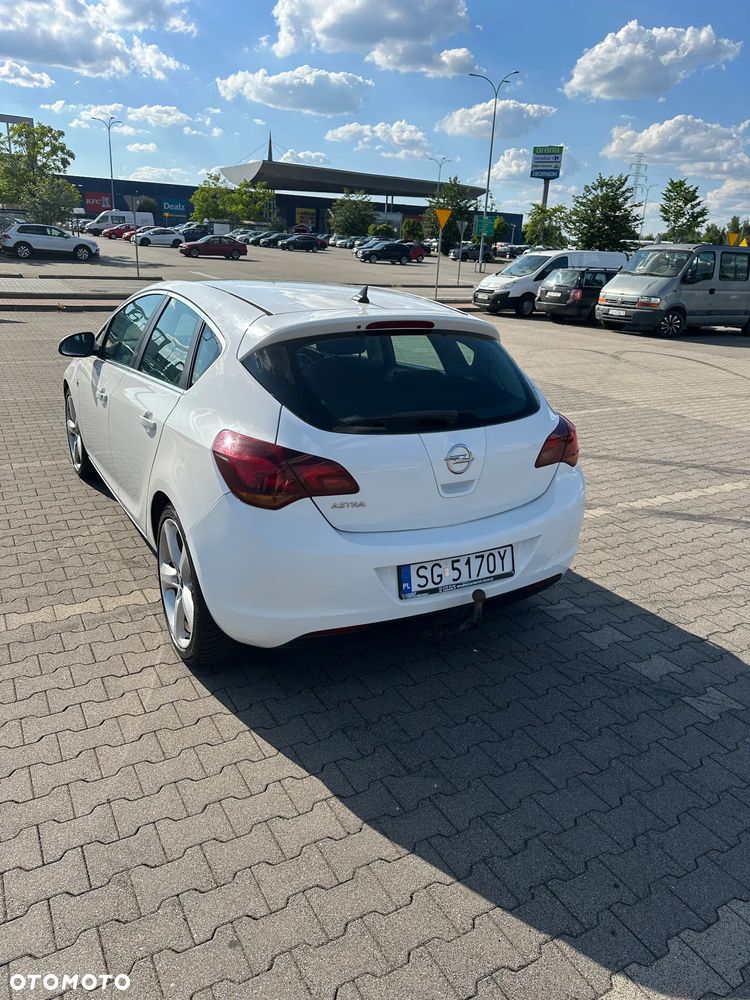 Opel Astra 1.6 - 5