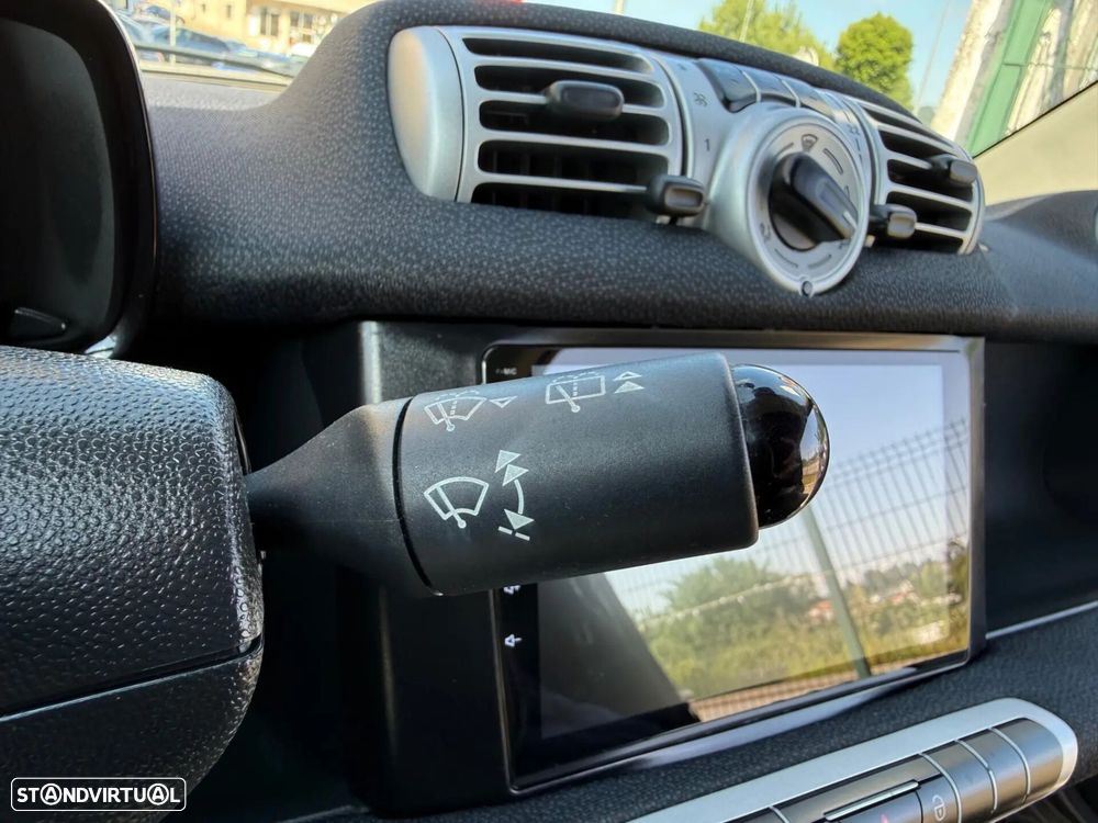 Smart ForTwo Coupé 1.0 mhd Passion 71 - 13