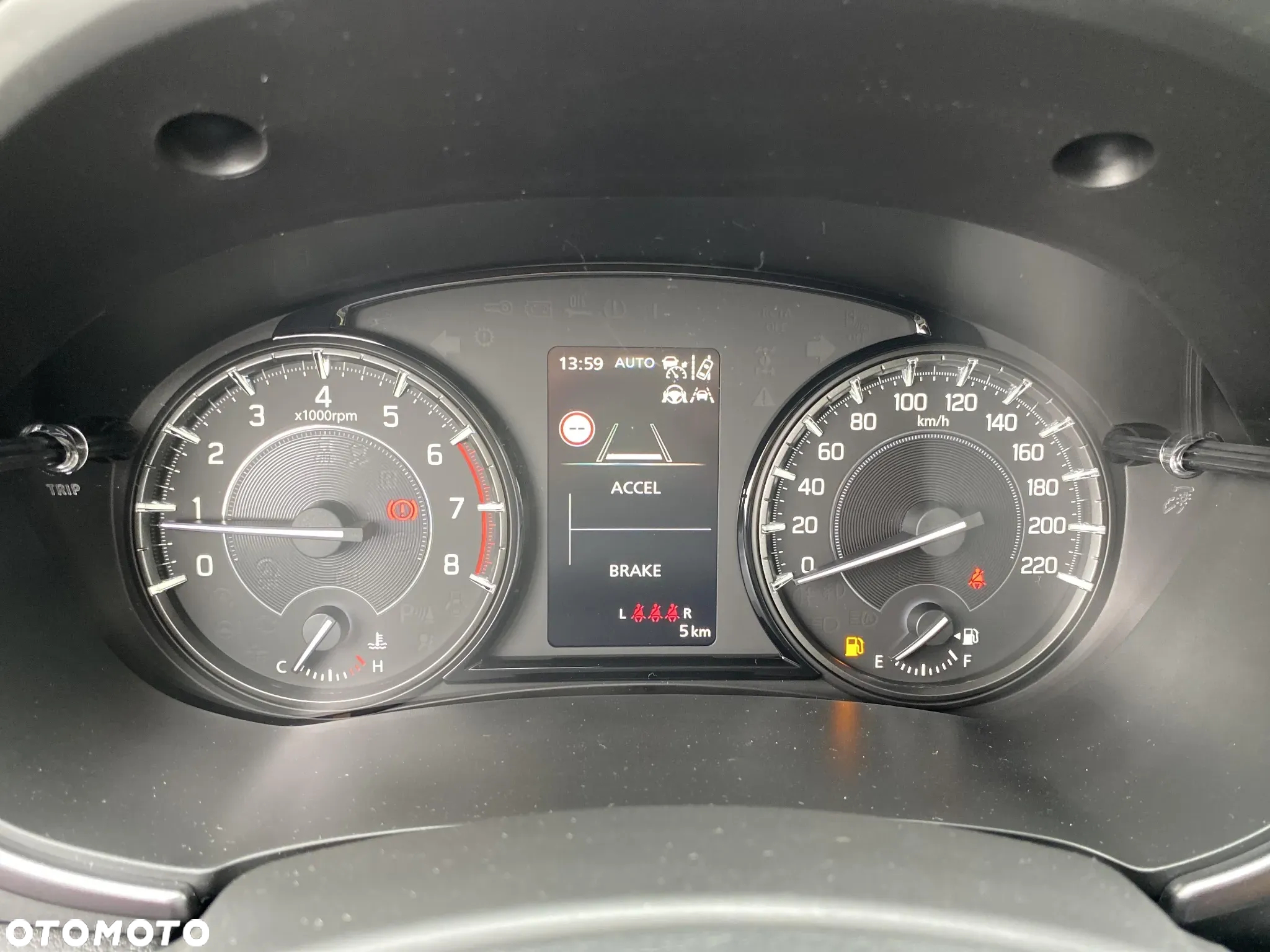 Suzuki Vitara 1.4 Boosterjet mHEV Premium Plus 4WD - 10