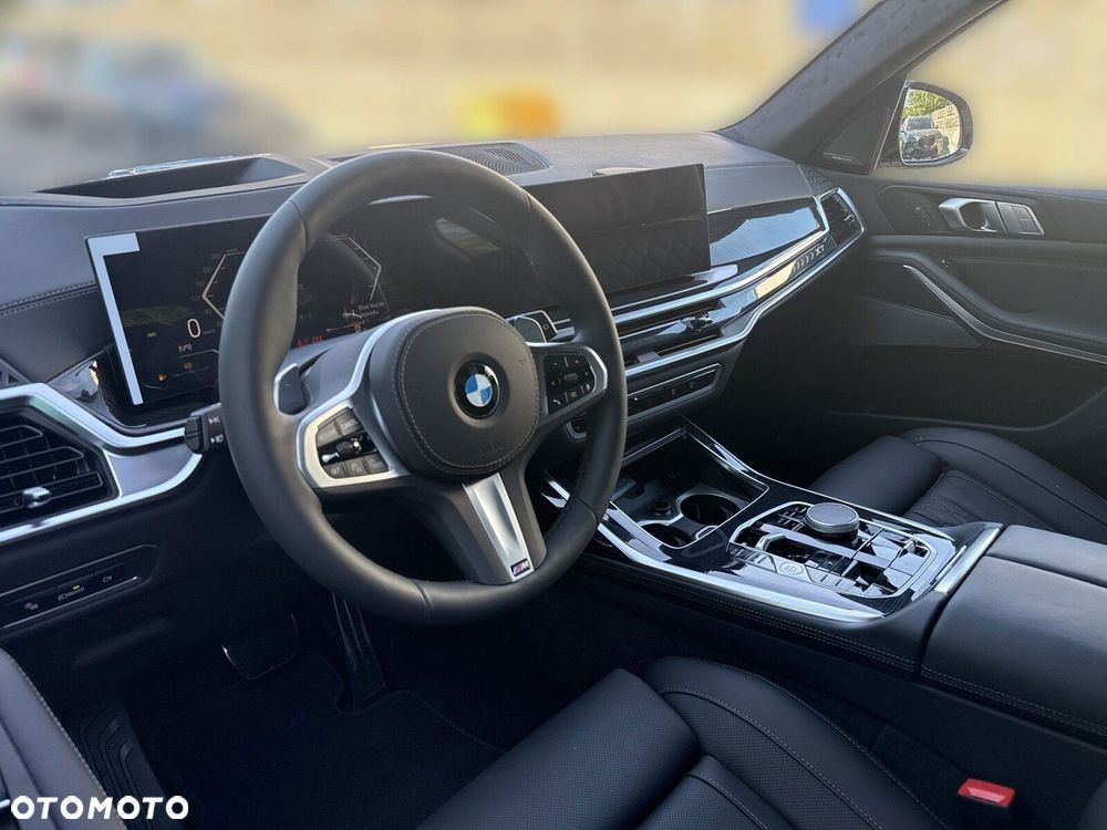 BMW X7 - 11