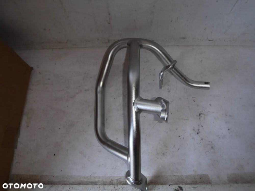 orurowanie BMW F 750 GS  F 800 GS  F 850 ​​GS  F 900 GS Prawy pałąk ochronny silnika  17-25r - 3