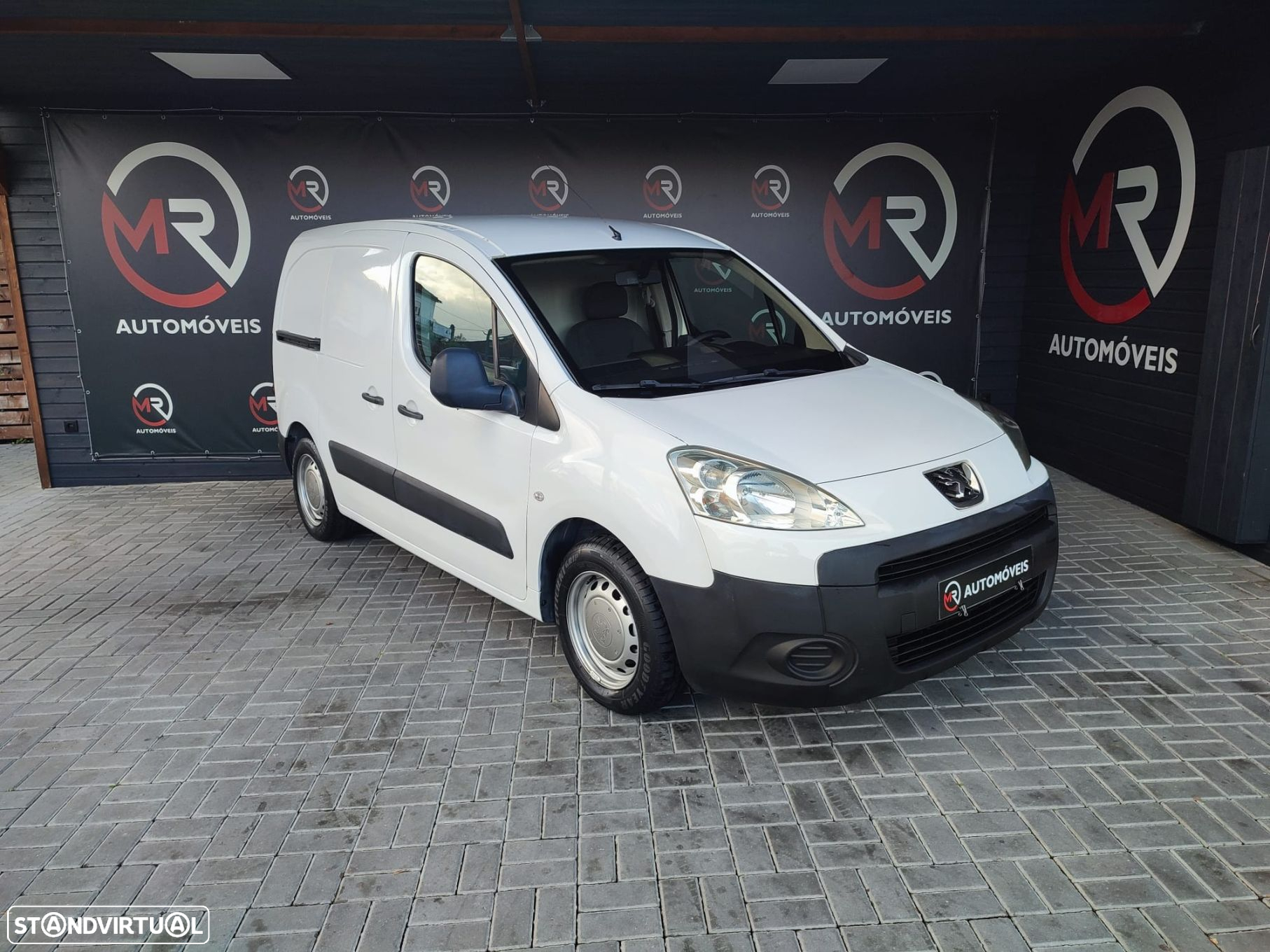 Peugeot Partner 1.6 HDi Confort Isótermica C/ Frio 90 Cv 2 Lug 5 Pts - 4