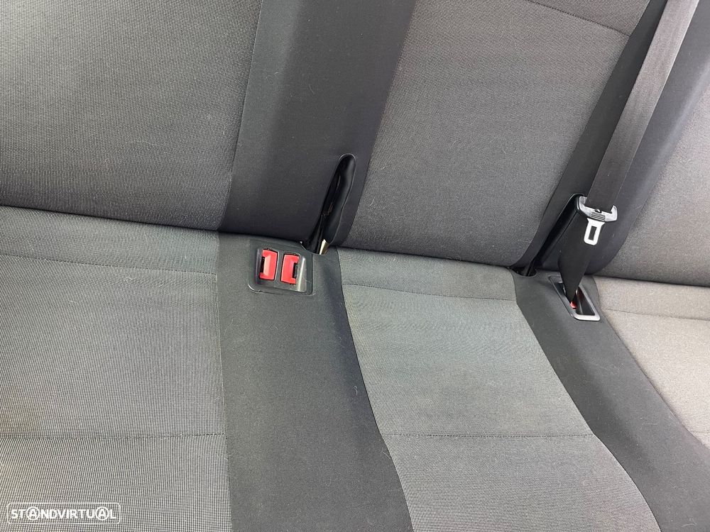 VW Transporter 2.0 TDI TC Extra AC - 17