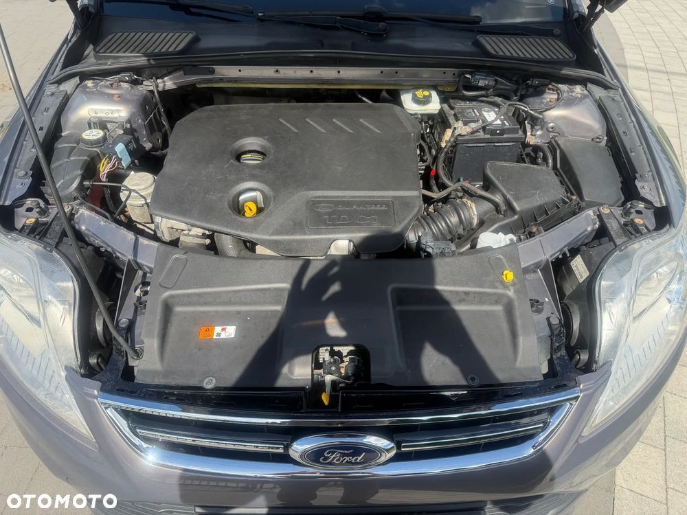Ford Mondeo SW 1.6 TDCi Business Edition - 17