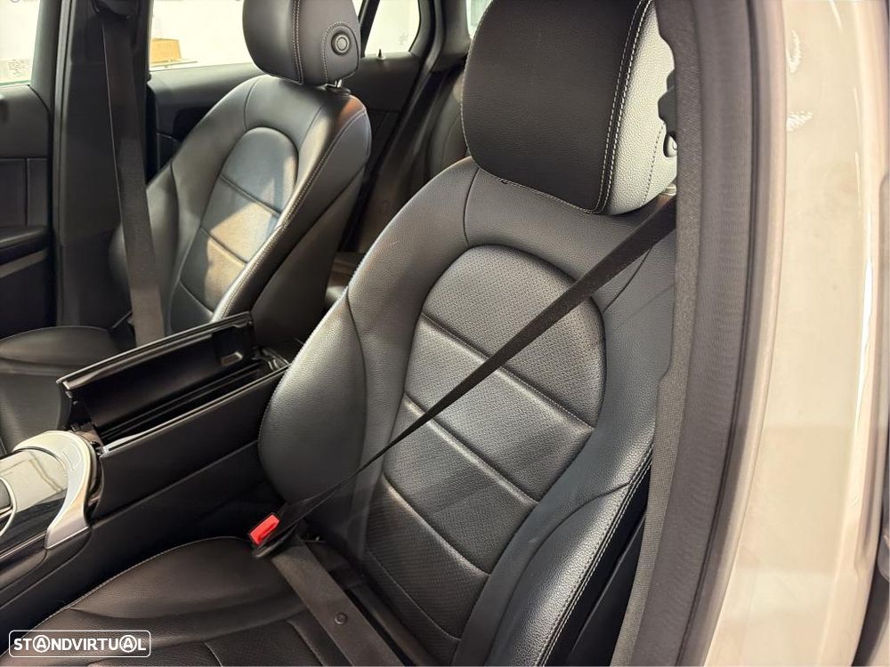 Mercedes-Benz GLC 300 e 4Matic - 6