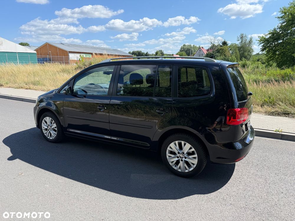 Volkswagen Touran 2.0 TDI DPF DSG Life - 4