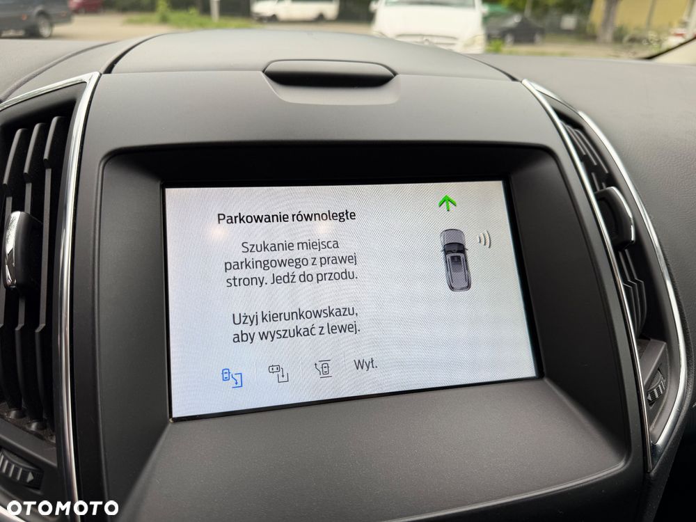 Ford Galaxy 1.5 EcoBoost S&S TITANIUM - 19