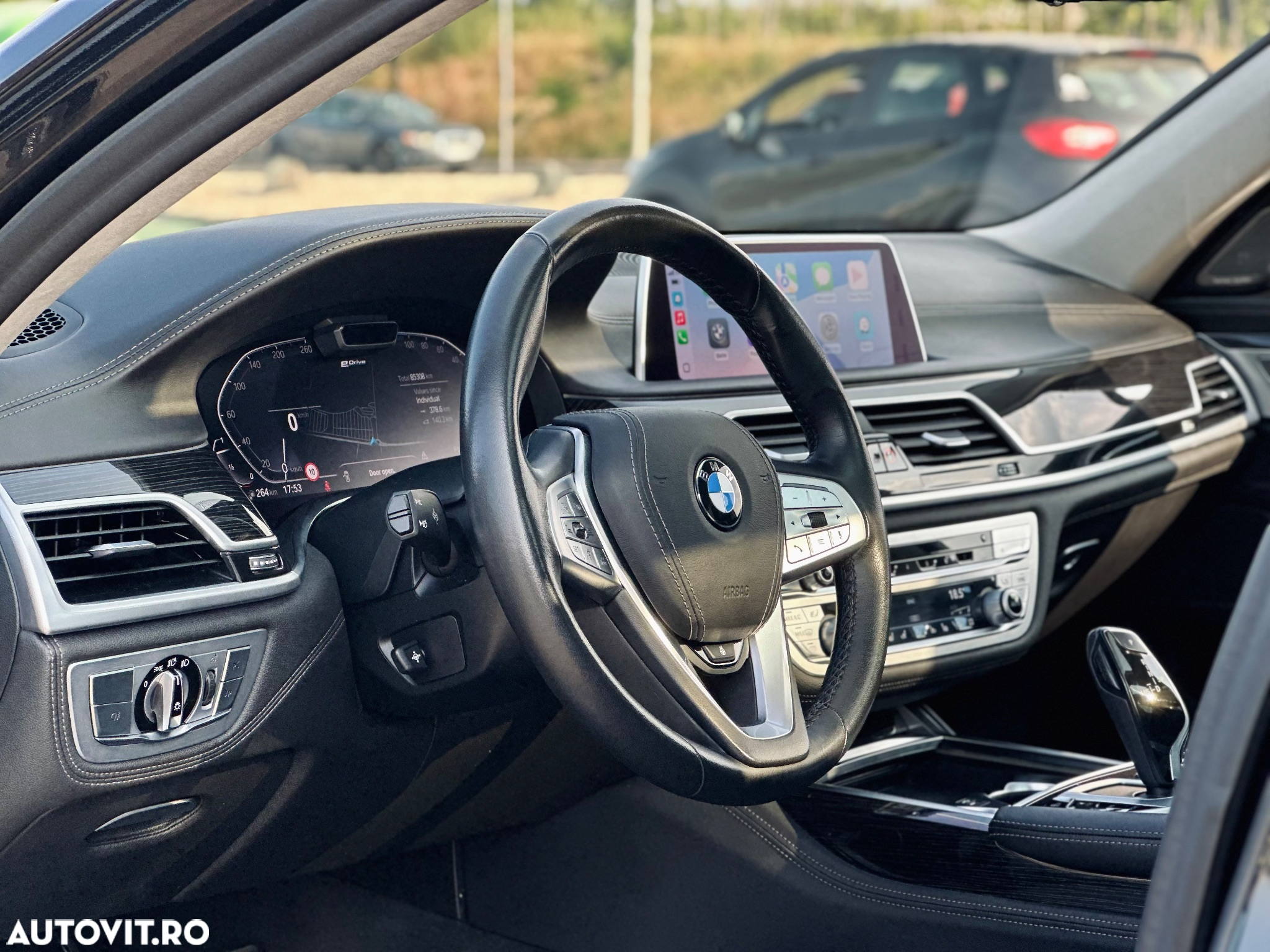 BMW Seria 7 745Le xDrive - 16