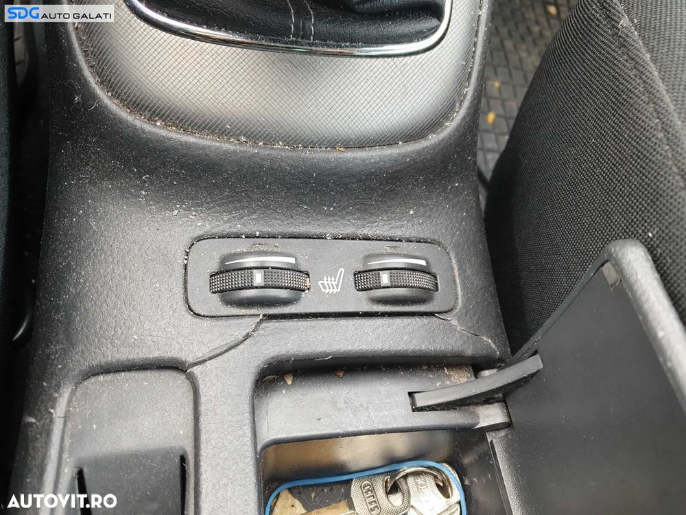 Buton Butoane Incalzire Scaun Scaune Toyota Avensis T25 2003 - 2009 [C6222] - 1