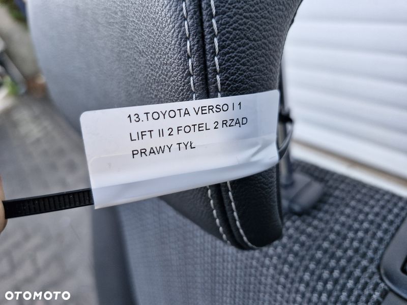 toyota verso i 1 lift fotel 2 rząd prawy tył półskóra - 8