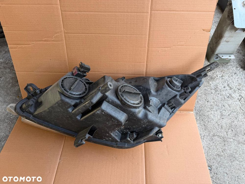 Lampa prawa przednia prawy przód Opel Insignia A EUROPA - 5