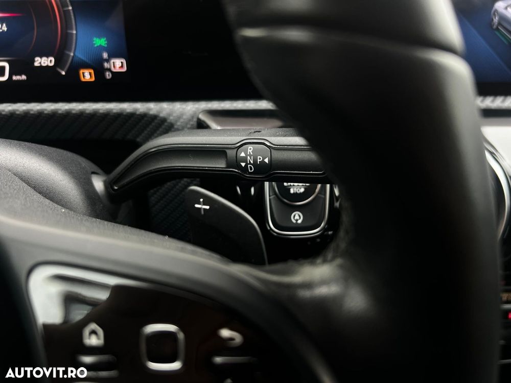 Mercedes-Benz A 180 d Aut. - 32