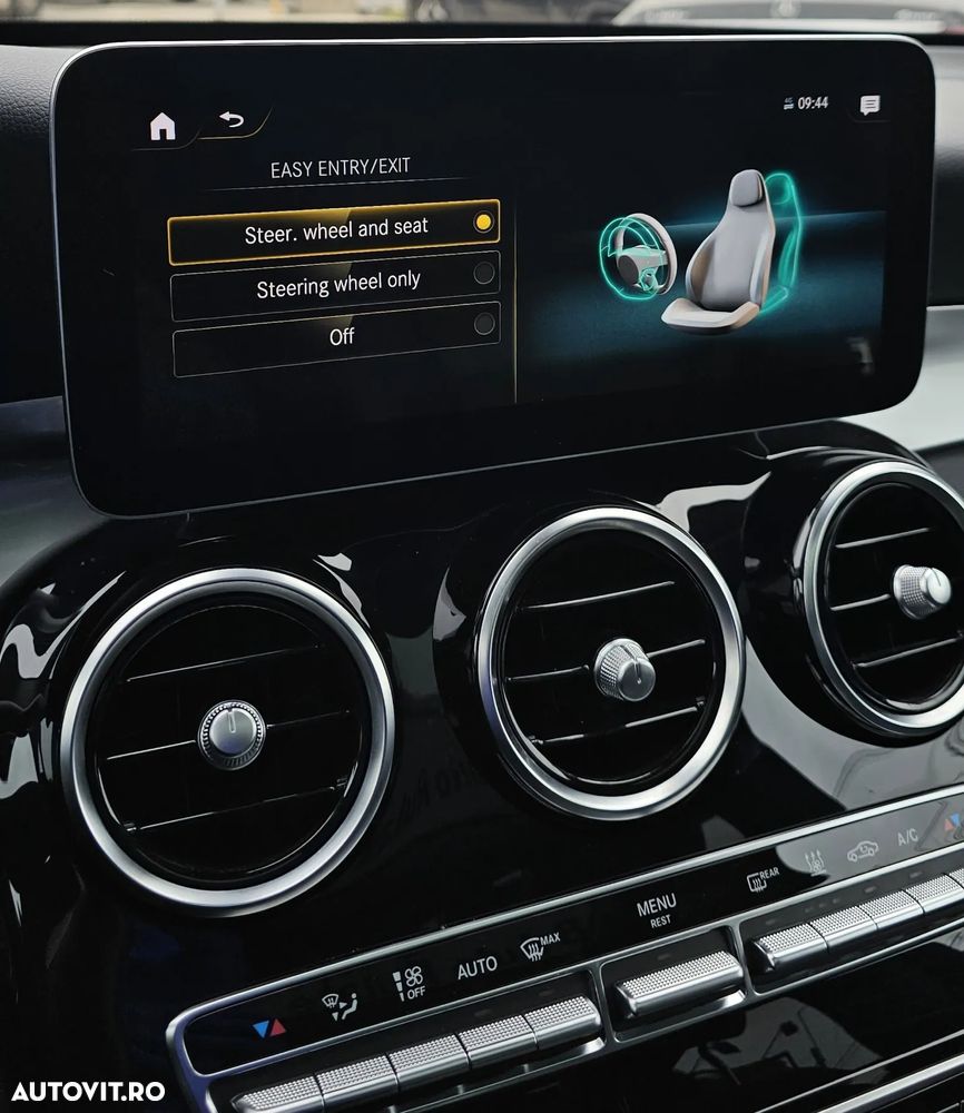 Mercedes-Benz GLC 300 e 4MATIC - 19