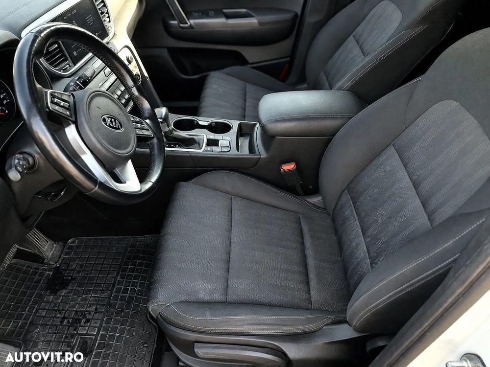 Kia Sportage 1.6 DSL MHEV 7DCT HP 4x4 Style - 16