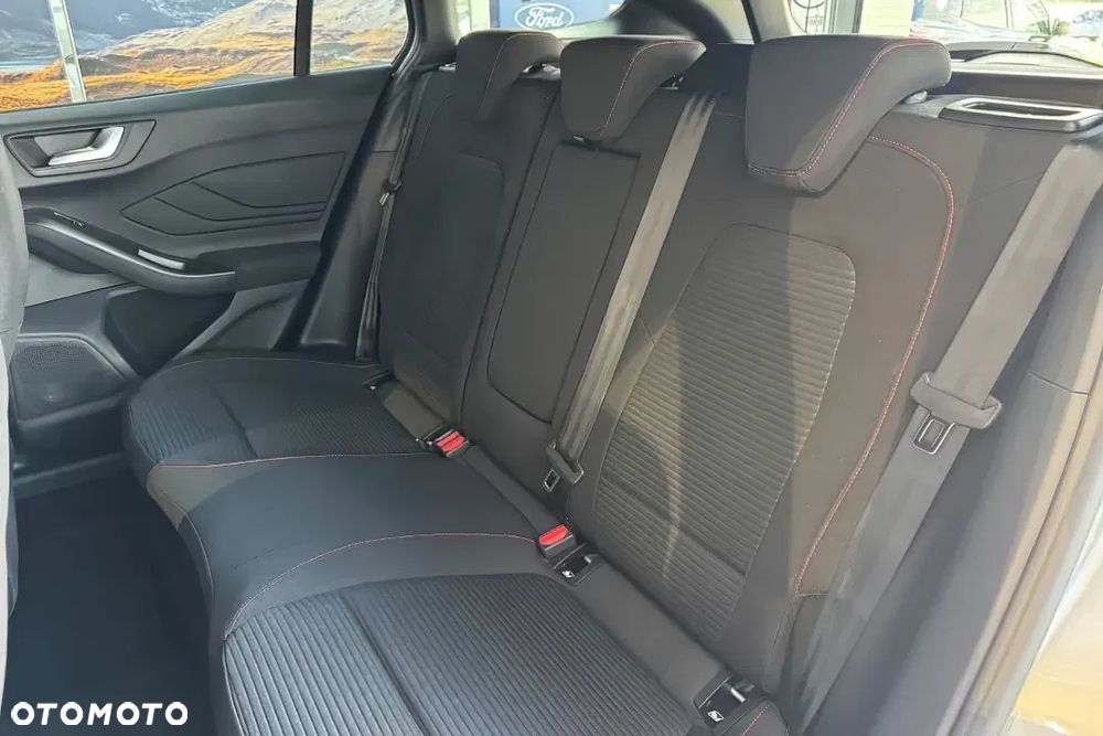 Ford Focus SW 1.0 EcoBoost mHEV ST-Line X - 18