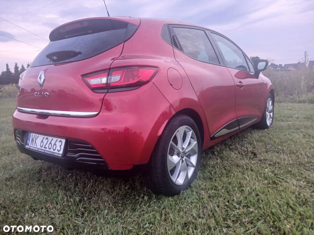 Renault Clio 1.2 Energy TCe Limited EDC EU6 - 17
