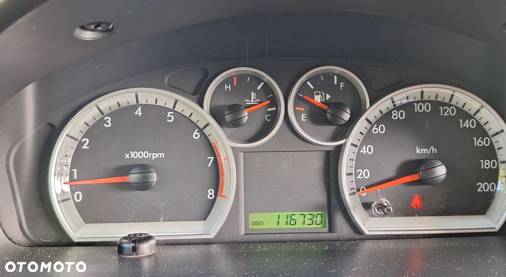 Chevrolet Aveo - 8