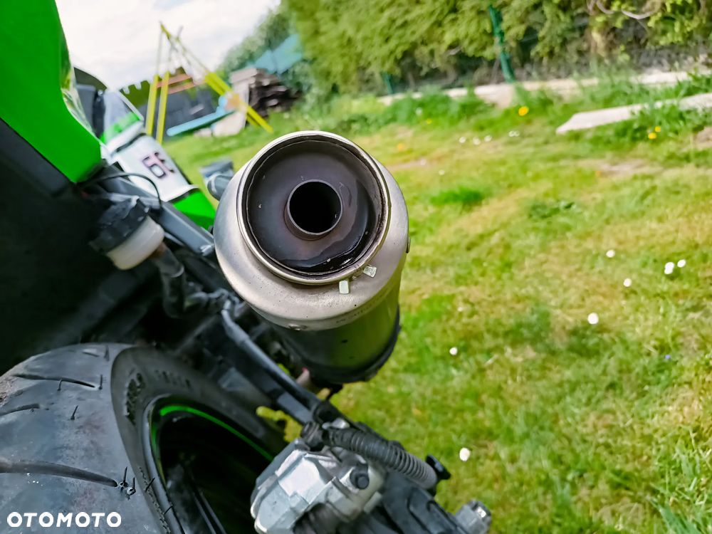Kawasaki Ninja 250R - 7