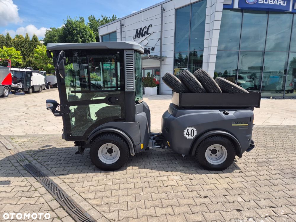 Kaercher MC 130 Adv. / KOMUNALNA MASZYNA DROGOWA / NOŚNIK OSPRZĘTU W KLASIE 3500KG / WYWROTKA / 2 KOMPLETYM KÓŁ / 4X4 / DIESEL KUBOTA 4 CYLINDRY / MOŻLIWY TRANSPORT - 10