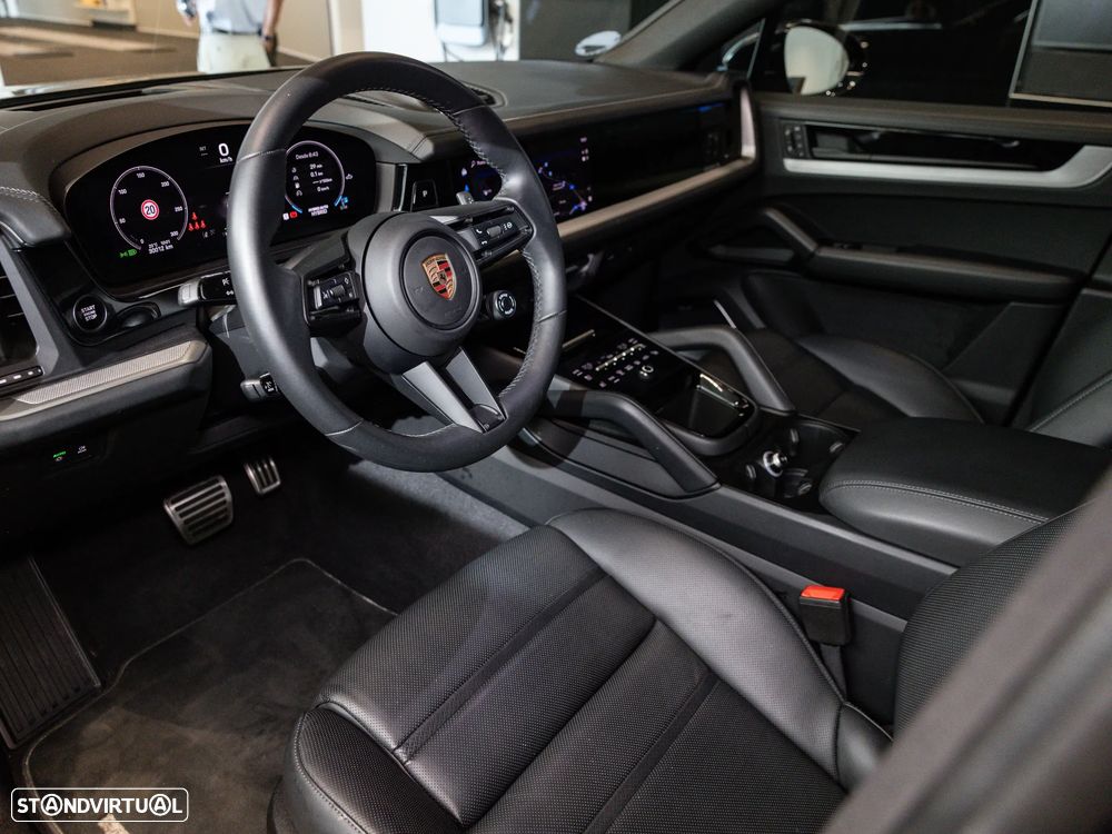 Porsche Cayenne Coupé S E-Hybrid - 16