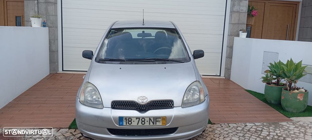Toyota Yaris 1.0 Terra - 3