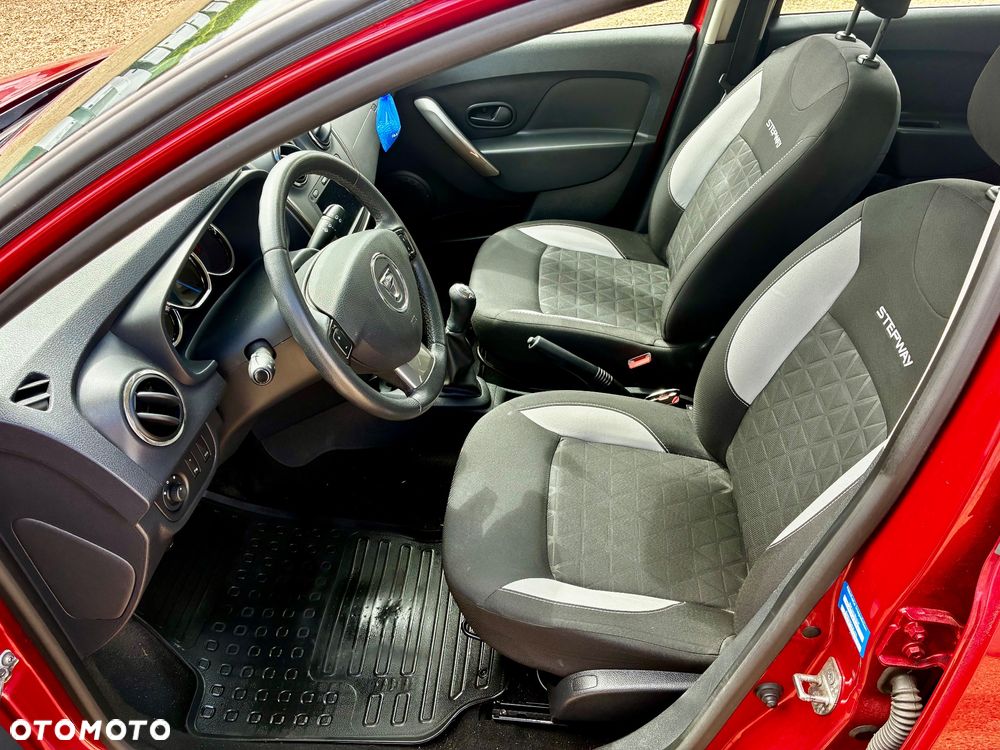 Dacia Sandero TCe 90 Laureate - 17