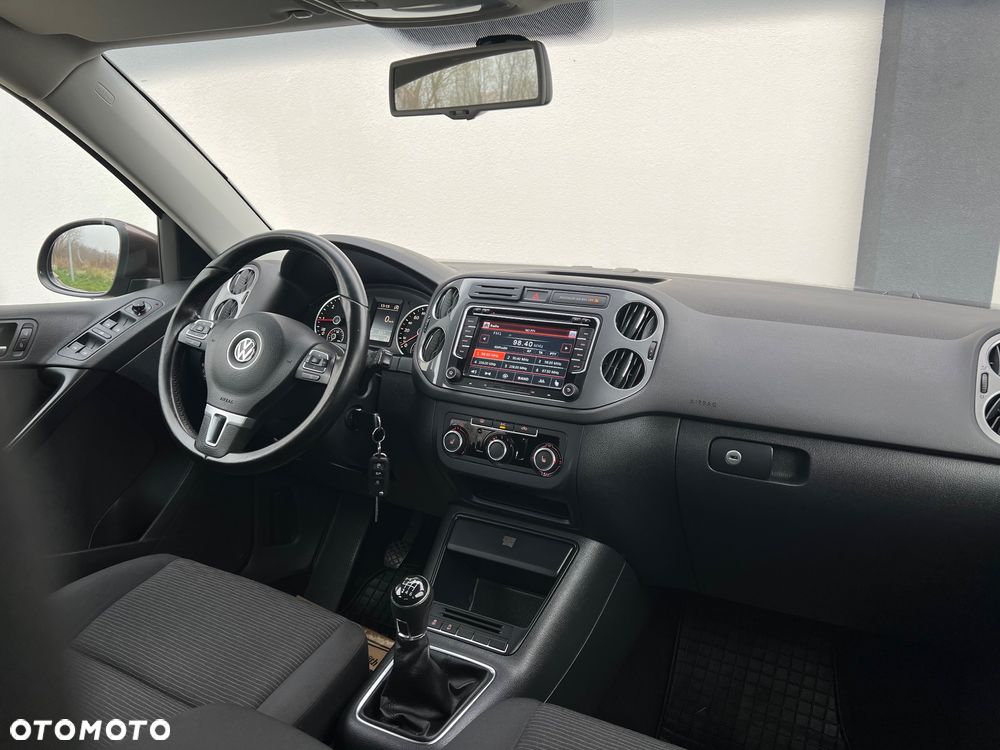 Volkswagen Tiguan 2.0 TDI DPF BlueMotion Technology Life - 8