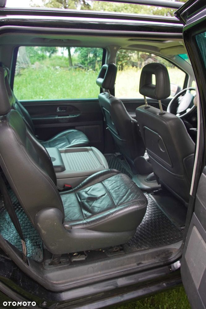 Ford Galaxy - 4