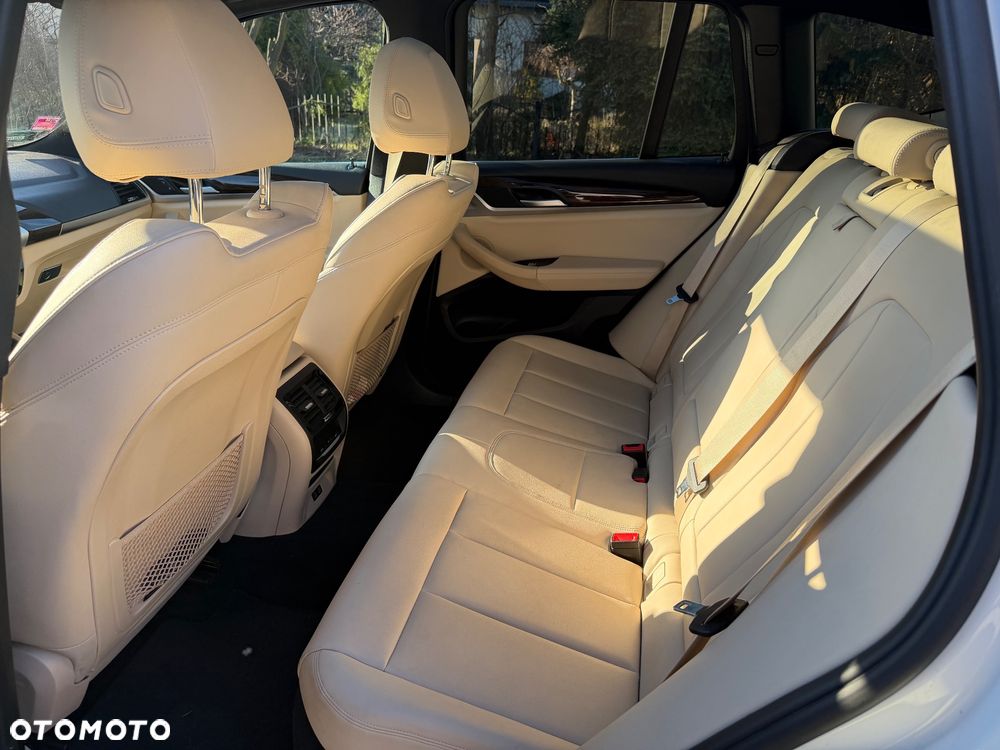 BMW X3 xDrive30i xLine - 19