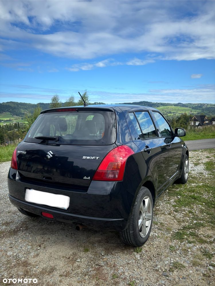 Suzuki Swift 1.3 4x4 Comfort - 8