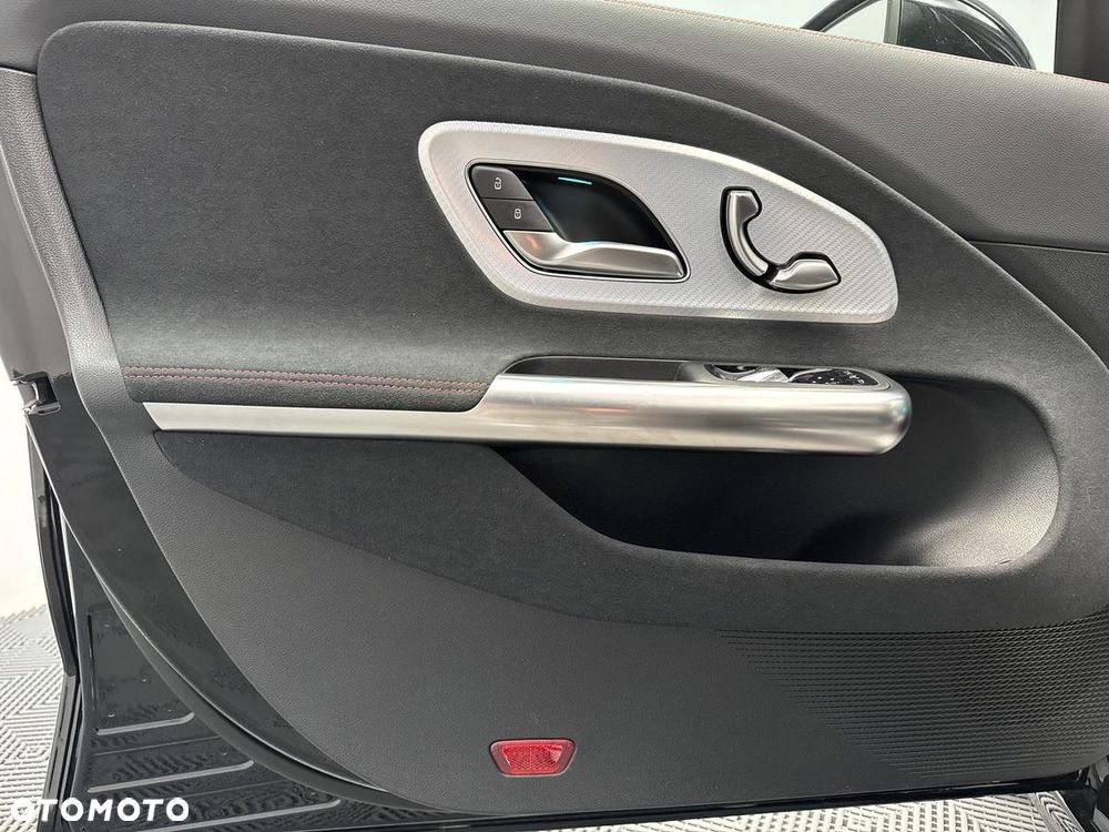 Mercedes-Benz CLA 200 mHEV 4-Matic 8G-DCT - 10