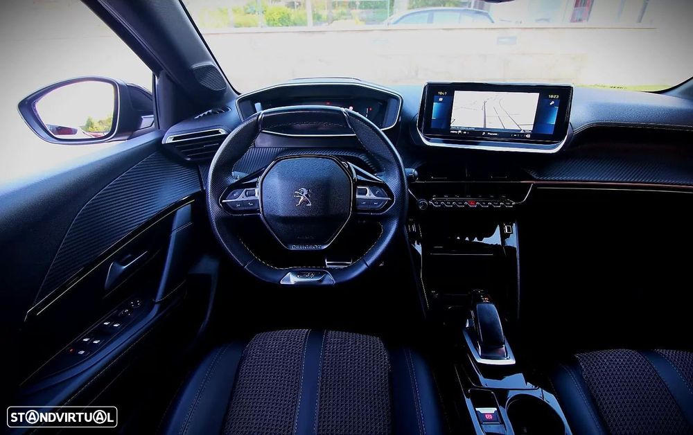 Peugeot e-208 50 kWh GT Line - 8